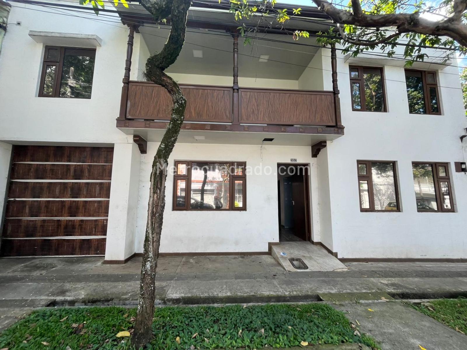 Casa de 5 habitaciones en venta en Prado, Medellín — imagen 1 de 20