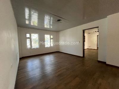 Casa de 5 alcobas en venta en Prado, Medellín, 420 m² · foto 11 de 20