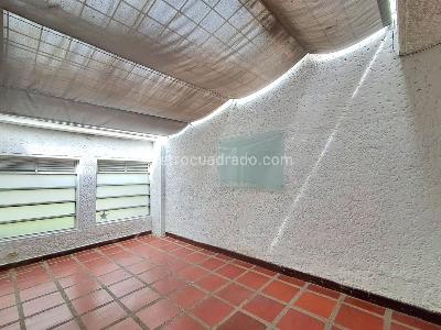 Casa en venta en Santa Barbara, Bogotá · foto 8 de 19