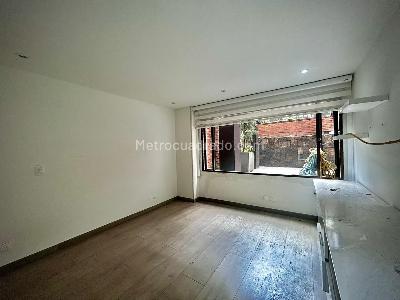 Apartamento de 4 alcobas en venta en Los Rosales, Bogotá, 214 m² · foto 15 de 20