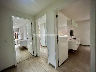 Apartamento de 4 alcobas en venta en Los Rosales, Bogotá, 214 m² · foto 8 de 20