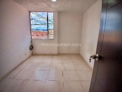 Casa de 3 alcobas en venta en Bosques De Zapan, Soacha, 52 m² · foto 15 de 17