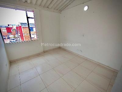 Casa de 3 alcobas en venta en Bosques De Zapan, Soacha, 52 m² · foto 8 de 17