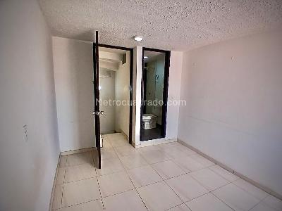 Casa de 3 alcobas en venta en Bosques De Zapan, Soacha, 52 m² · foto 12 de 17