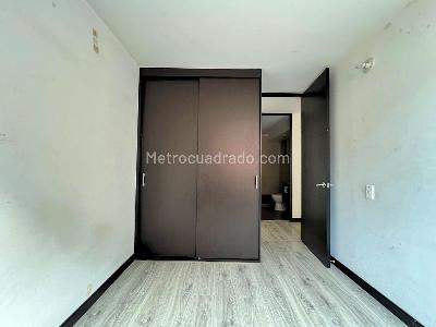 Apartamento en venta en Centro, Mosquera · foto 6 de 8