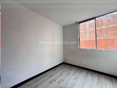 Apartamento en venta en Centro, Mosquera · foto 7 de 8