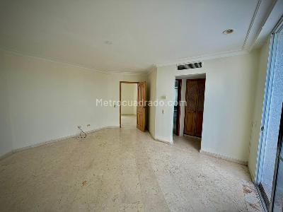 Apartamento de 3 alcobas en venta en Lagos Del Peñon, Girardot, 321 m² · foto 14 de 19