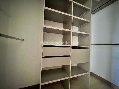 Apartamento de 1 alcoba en arriendo en El Poblado, Medellín, 50 m² · foto 15 de 20