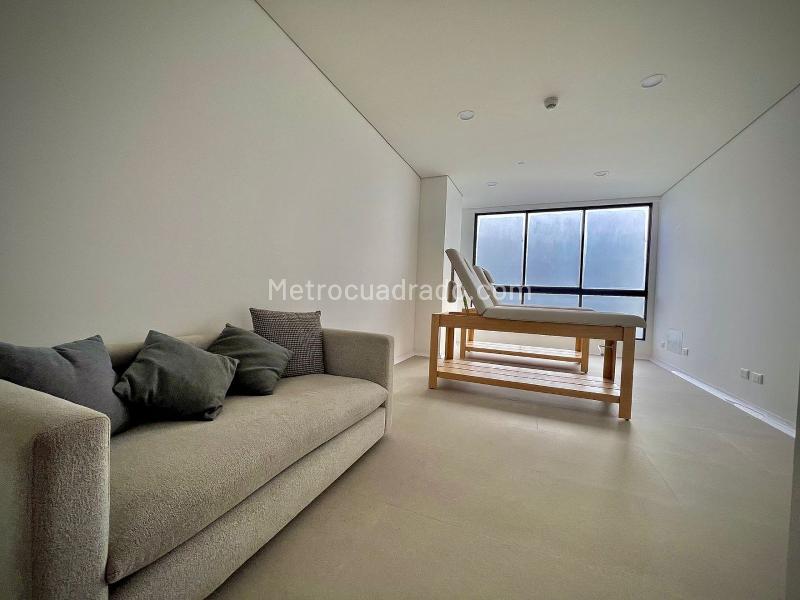Apartamento en Arriendo, EL POBLADO, Medellín - Widok 3