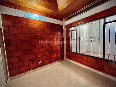 Casa de 3 alcobas en venta en Brisas De Girardot, Girardot, 72 m² · foto 12 de 18