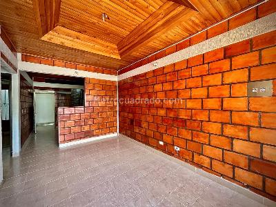 Casa de 3 alcobas en venta en Brisas De Girardot, Girardot, 72 m² · foto 2 de 18