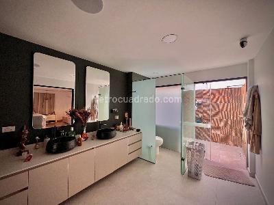 Casa de 5 alcobas en venta en Los Colores, Medellín, 650 m² · foto 16 de 20