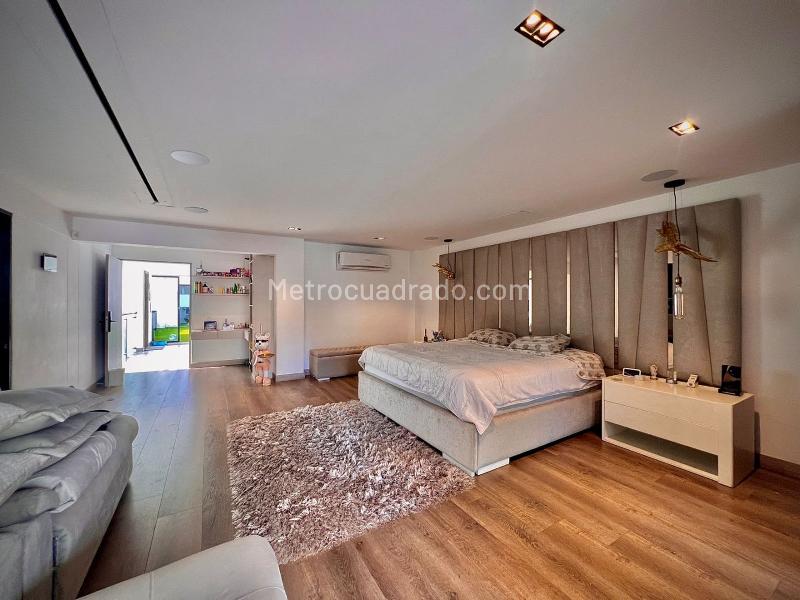 Casa en Venta, LOS COLORES, Medellín - Widok 3