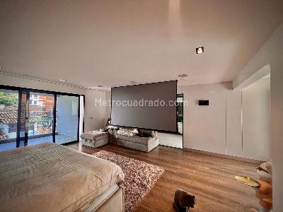 Casa de 5 alcobas en venta en Los Colores, Medellín, 650 m² · foto 7 de 20