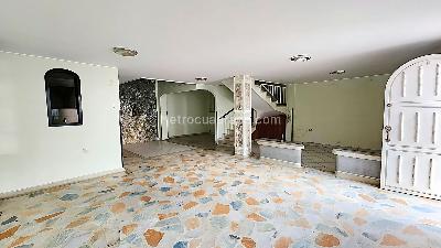 Casa de 5 alcobas en venta en Diamante 1, Floridablanca, 375 m² · foto 16 de 16