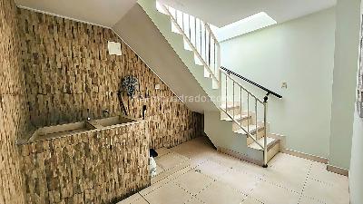 Casa de 5 alcobas en venta en Diamante 1, Floridablanca, 375 m² · foto 4 de 16