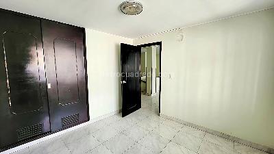 Casa de 5 alcobas en venta en Diamante 1, Floridablanca, 375 m² · foto 5 de 16