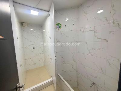 Casa de 5 alcobas en venta en La Soledad Teusaquillo, Bogotá, 316 m² · foto 15 de 20