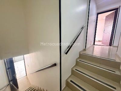 Casa de 5 alcobas en venta en La Soledad Teusaquillo, Bogotá, 316 m² · foto 3 de 20