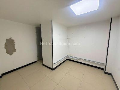Casa de 5 alcobas en venta en La Soledad Teusaquillo, Bogotá, 316 m² · foto 13 de 20
