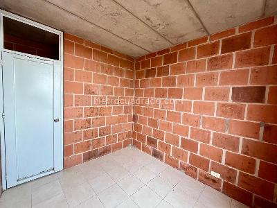 Apartamento de 3 alcobas en venta en Ciudad Milenio, Villavicencio, 52 m² · foto 14 de 20