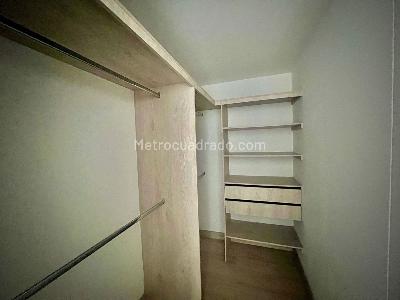 Apartamento de 2 alcobas en venta en Edificio Bianco, Sabaneta, 79 m² · foto 14 de 19