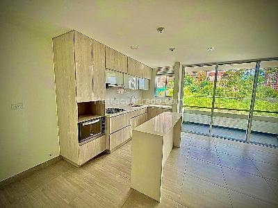 Apartamento de 2 alcobas en venta en Edificio Bianco, Sabaneta, 78 m² · foto 3 de 11