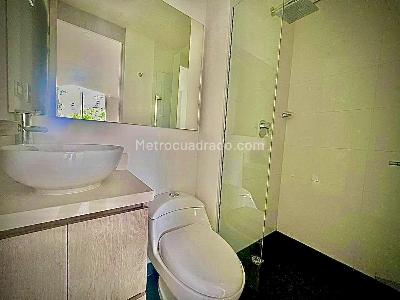 Apartamento de 2 alcobas en venta en Edificio Bianco, Sabaneta, 78 m² · foto 5 de 11