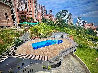Apartamento de 2 alcobas en venta en Edificio Bianco, Sabaneta, 80 m² · foto 2 de 13