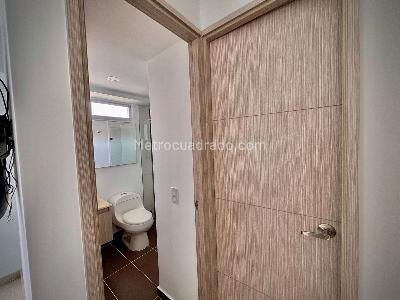 Apartamento de 2 alcobas en venta en Ciudadela Monteazul, Sabaneta, 69 m² · foto 18 de 20