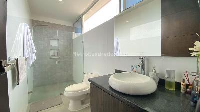 Casa de 5 alcobas en venta en Condominio Ruitoque, Floridablanca, 490 m² · foto 12 de 19
