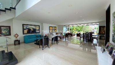 Casa de 5 alcobas en venta en Condominio Ruitoque, Floridablanca, 490 m² · foto 4 de 19