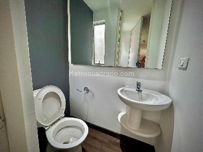 Apartamento de 3 alcobas en venta en Chico Nogal, Bogotá, 150 m² · foto 11 de 12