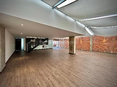 Apartamento de 3 alcobas en venta en Chico Nogal, Bogotá, 150 m² · foto 9 de 12