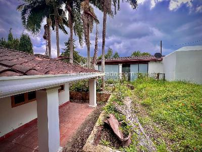 Casa de 5 alcobas en venta en Casa Campestre Vereda Cabeceras, Rionegro, 368 m² · foto 19 de 20
