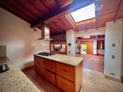 Casa de 5 alcobas en venta en Casa Campestre Vereda Cabeceras, Rionegro, 368 m² · foto 7 de 20