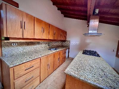 Casa de 5 alcobas en venta en Casa Campestre Vereda Cabeceras, Rionegro, 368 m² · foto 8 de 20