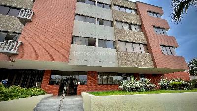 Apartamento en venta en Riomar, Barranquilla · foto 3 de 8