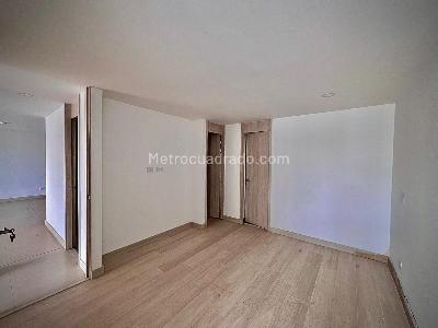 Apartamento de 2 alcobas en venta en Edificio Bianco, Sabaneta, 78 m² · foto 11 de 20