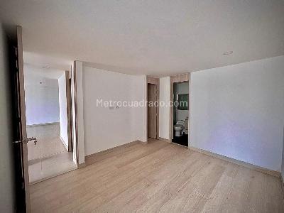 Apartamento de 2 alcobas en venta en Edificio Bianco, Sabaneta, 78 m² · foto 12 de 20