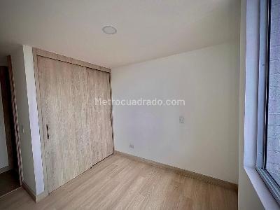 Apartamento de 2 alcobas en venta en Edificio Bianco, Sabaneta, 78 m² · foto 15 de 20