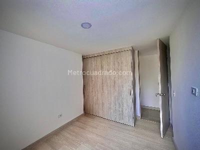 Apartamento de 2 alcobas en venta en Edificio Bianco, Sabaneta, 78 m² · foto 12 de 15
