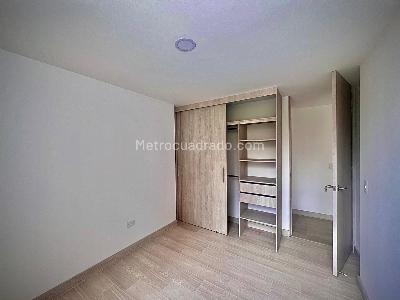 Apartamento de 2 alcobas en venta en Edificio Bianco, Sabaneta, 78 m² · foto 15 de 15