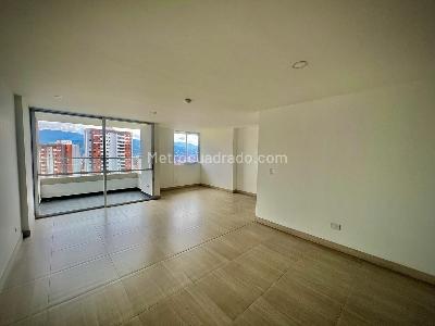 Apartamento de 2 alcobas en venta en Edificio Bianco, Sabaneta, 85 m² · foto 3 de 16