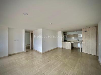 Apartamento de 2 alcobas en venta en Edificio Bianco, Sabaneta, 85 m² · foto 4 de 16