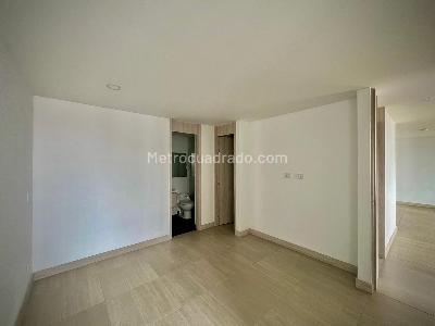 Apartamento de 2 alcobas en venta en Edificio Bianco, Sabaneta, 85 m² · foto 9 de 16