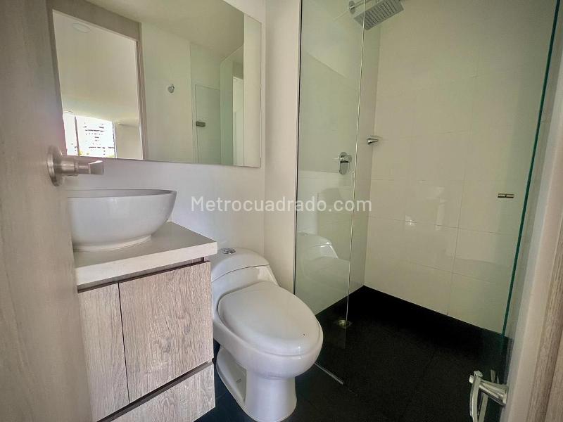 Apartamento en Venta, EDIFICIO BIANCO, Sabaneta - Więcej
