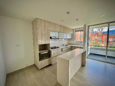 Apartamento de 2 alcobas en venta en Edificio Bianco, Sabaneta, 74 m² · foto 10 de 17
