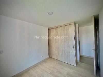 Apartamento de 2 alcobas en venta en Edificio Bianco, Sabaneta, 74 m² · foto 19 de 20