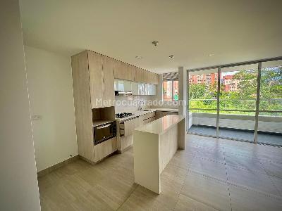 Apartamento de 2 alcobas en venta en Edificio Bianco, Sabaneta, 74 m² · foto 8 de 20